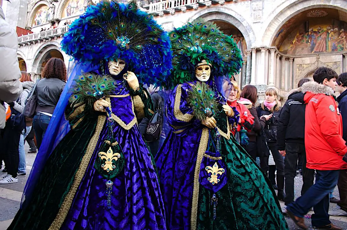 From Carnivals to Easter Eggs: A Guide to Italian Celebrations
