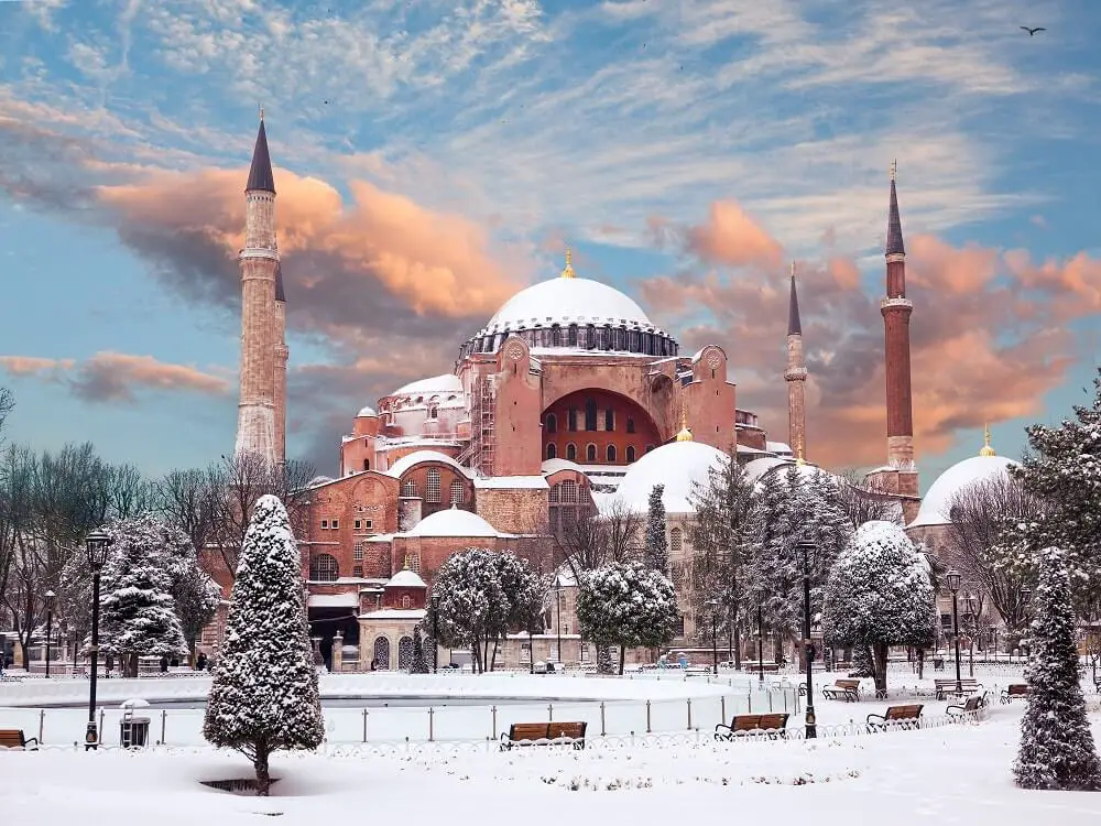White Turkey: A Closer Look at Turkey’s Snowy Winters